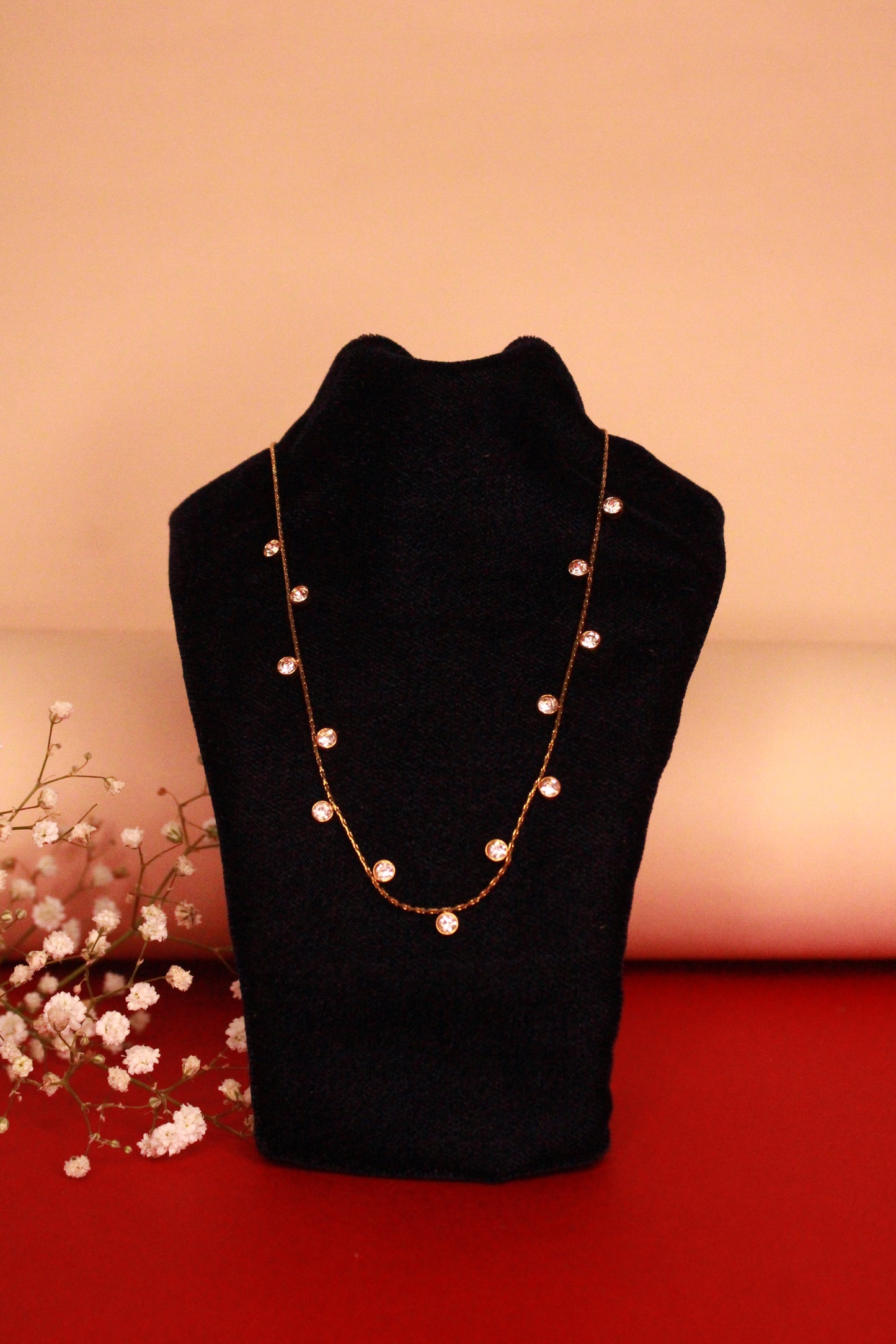 Lustra Necklace